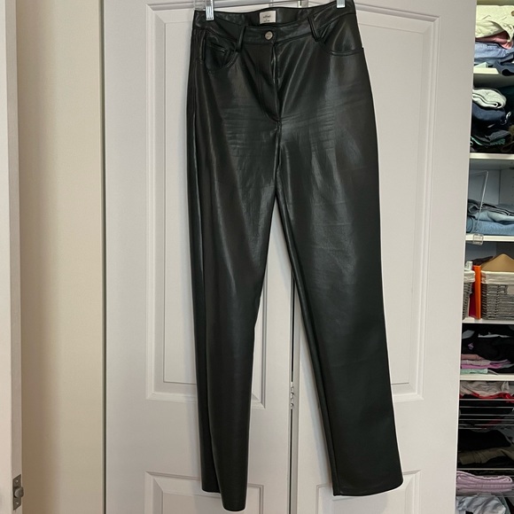 Aritzia Melina pant - dark ivy green - 6 - Picture 2 of 6